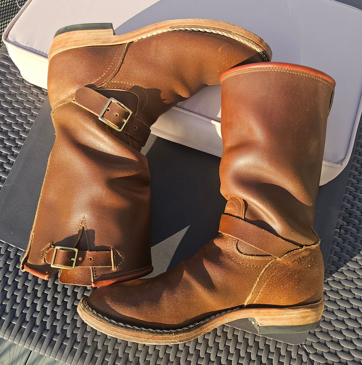 Photo by pbrDoug on November 2, 2025 of the Nicks StationMaster in Horween Ember Waxed Flesh.