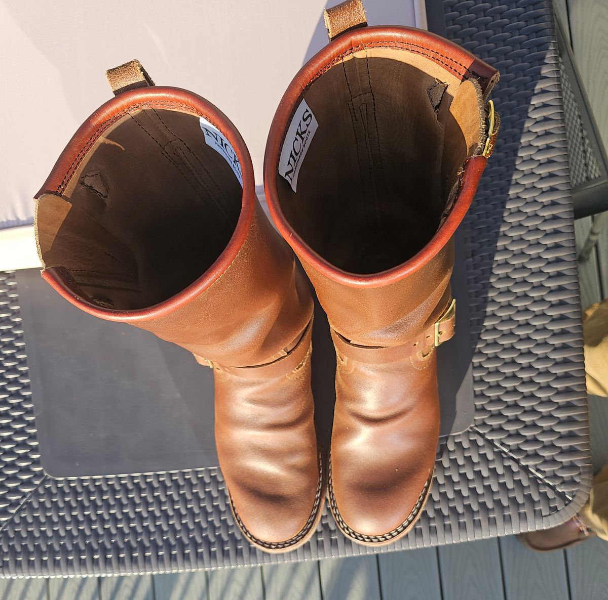 Photo by pbrDoug on November 2, 2025 of the Nicks StationMaster in Horween Ember Waxed Flesh.