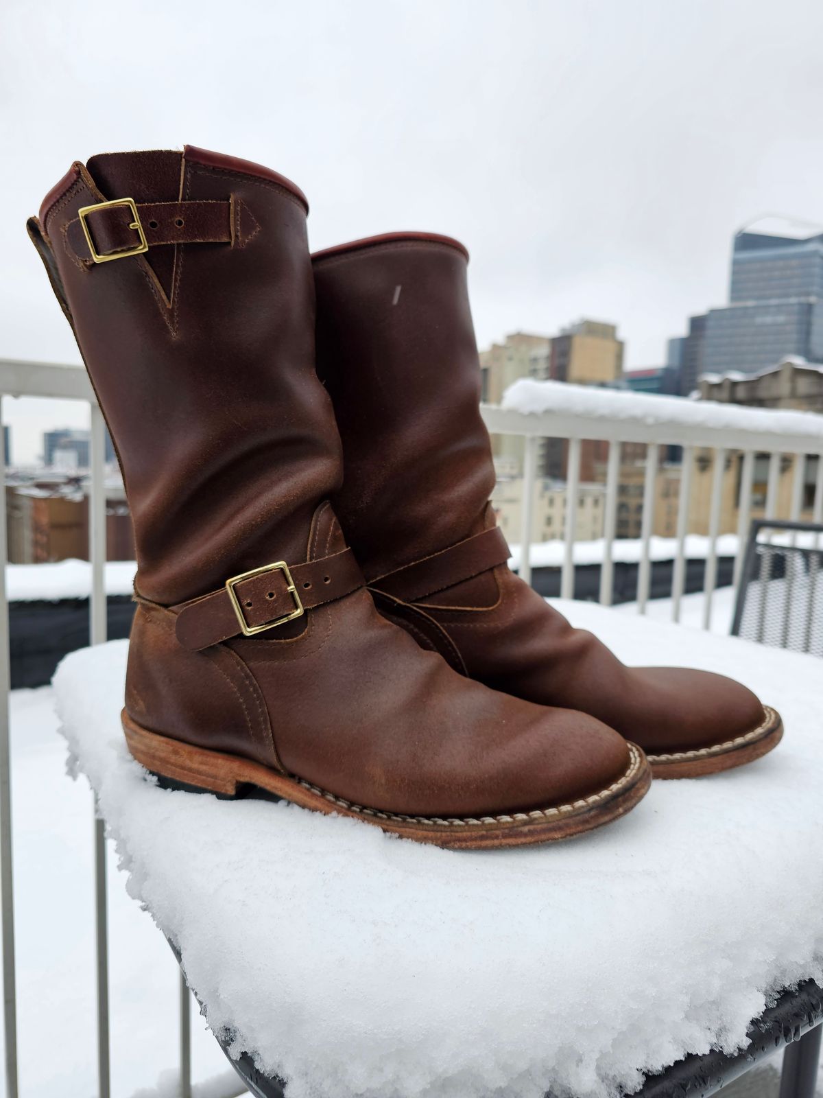 Photo by pbrDoug on December 2, 2025 of the Nicks StationMaster in Horween Ember Waxed Flesh.