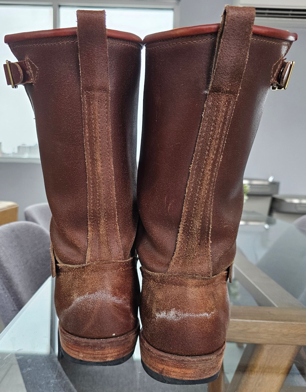 Photo by pbrDoug on January 4, 2026 of the Nicks StationMaster in Horween Ember Waxed Flesh.