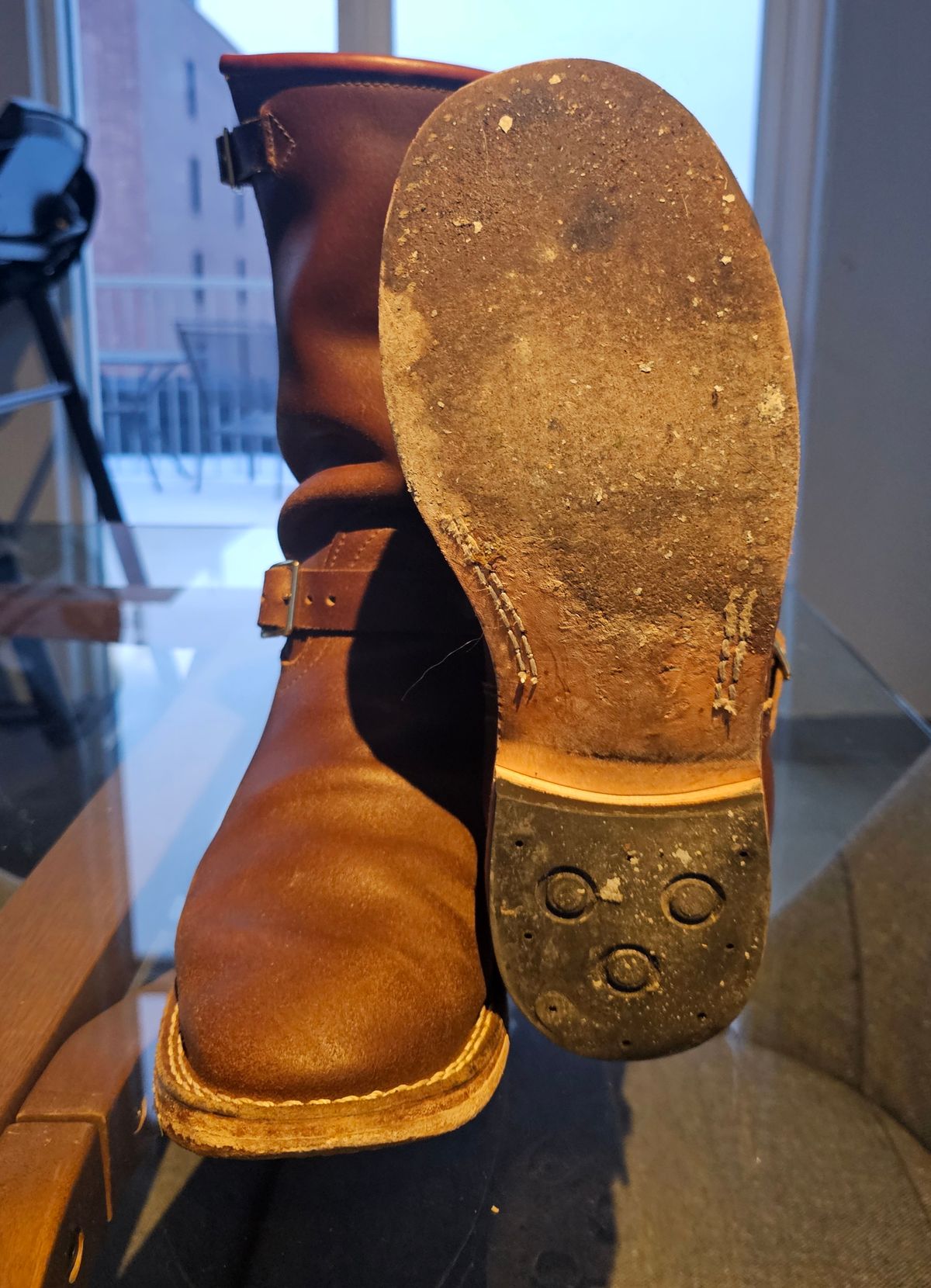 Photo by pbrDoug on February 5, 2026 of the Nicks StationMaster in Horween Ember Waxed Flesh.