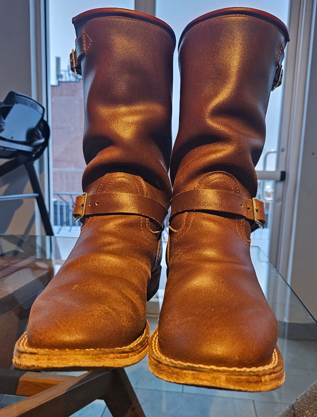 Photo by pbrDoug on February 5, 2026 of the Nicks StationMaster in Horween Ember Waxed Flesh.