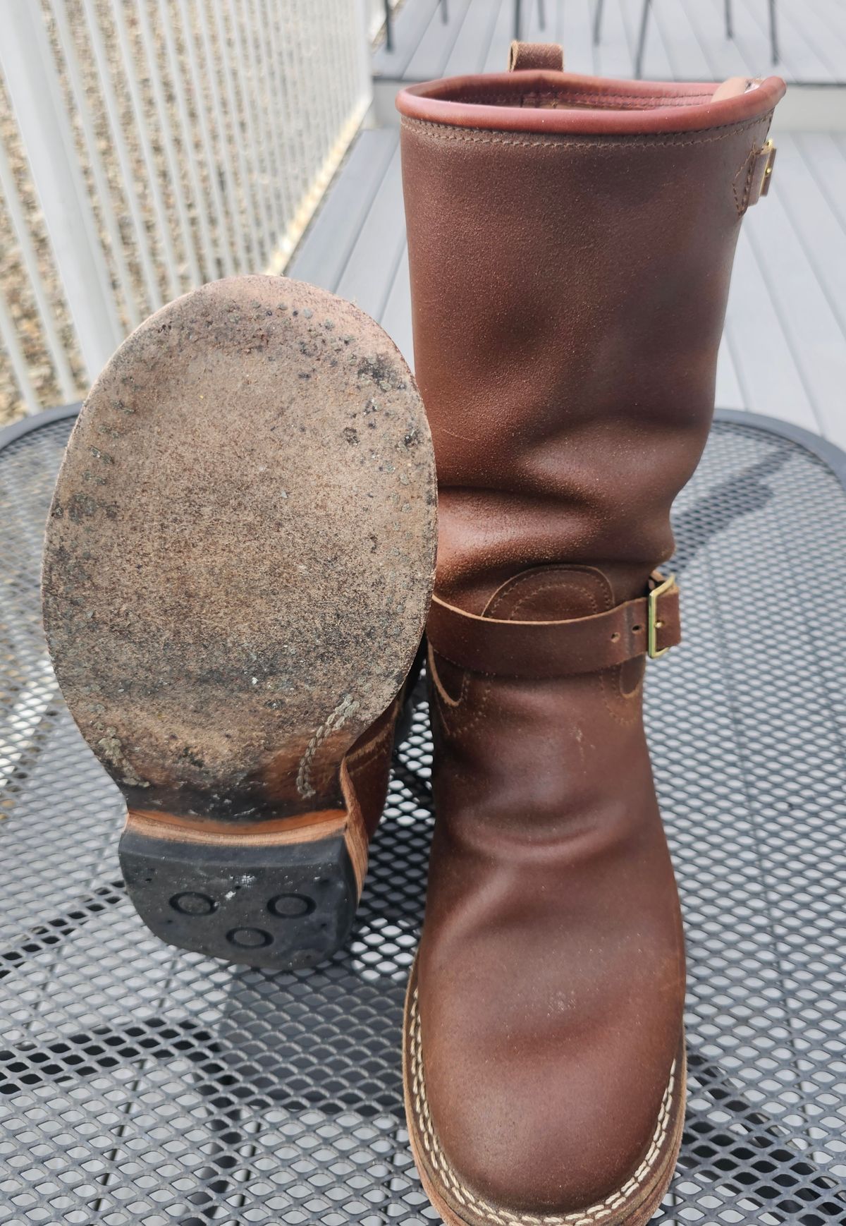 Photo by pbrDoug on April 2, 2026 of the Nicks StationMaster in Horween Ember Waxed Flesh.