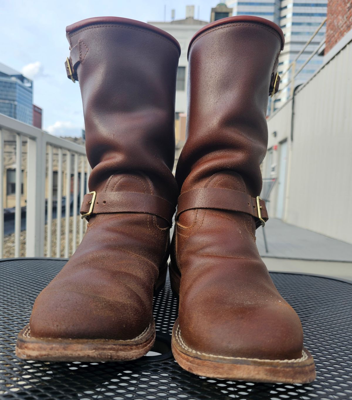 Photo by pbrDoug on April 2, 2026 of the Nicks StationMaster in Horween Ember Waxed Flesh.