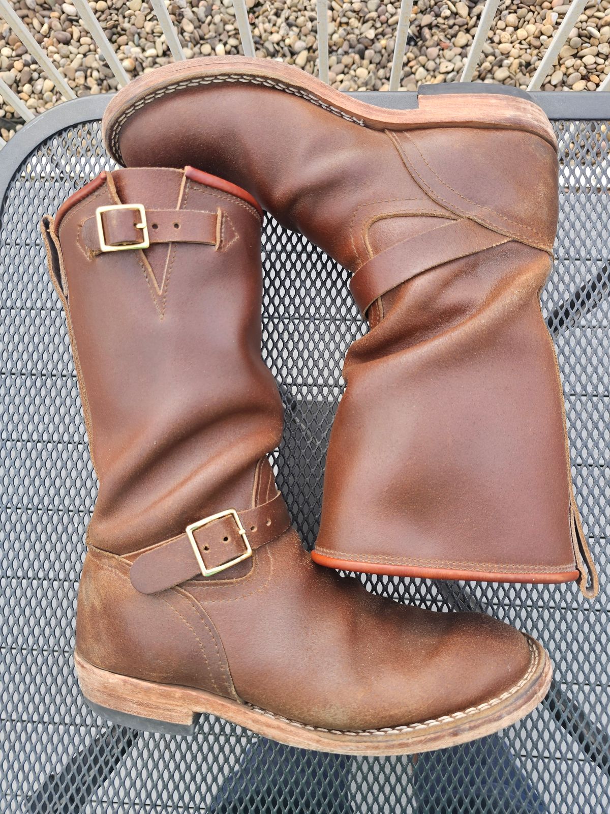 Photo by pbrDoug on April 2, 2026 of the Nicks StationMaster in Horween Ember Waxed Flesh.