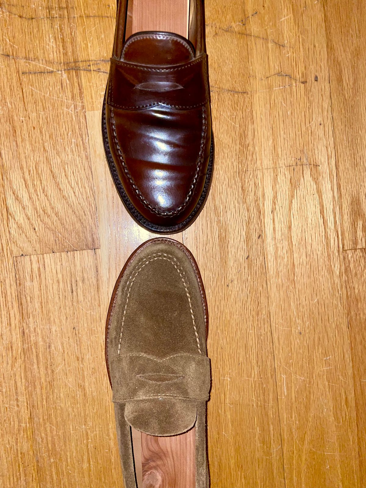 Photo by shoe_enjoy_myself on June 16, 2025 of the Alden Leisure Handsewn Penny Loafer in Snuff Suede.