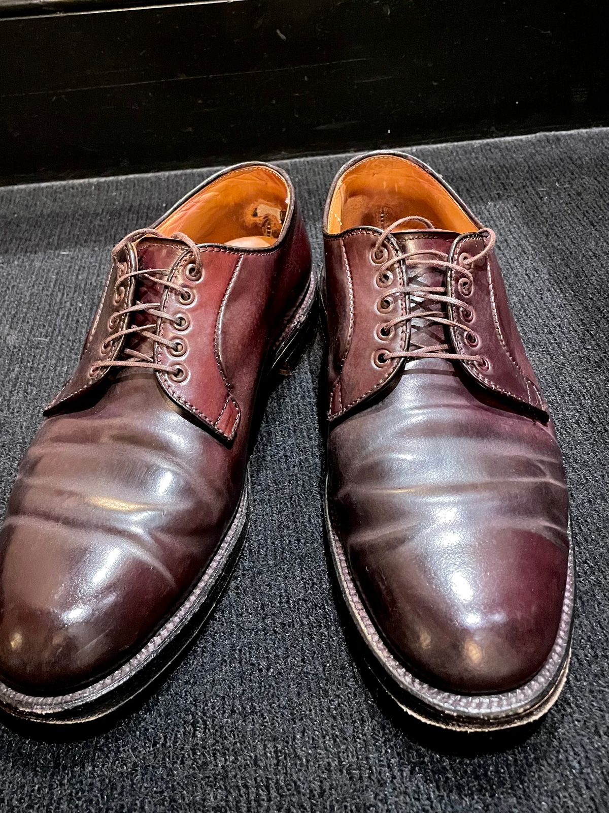 Photo by shoe_enjoy_myself on May 13, 2026 of the Alden Plain Toe Blucher in Horween Color 8 Shell Cordovan.