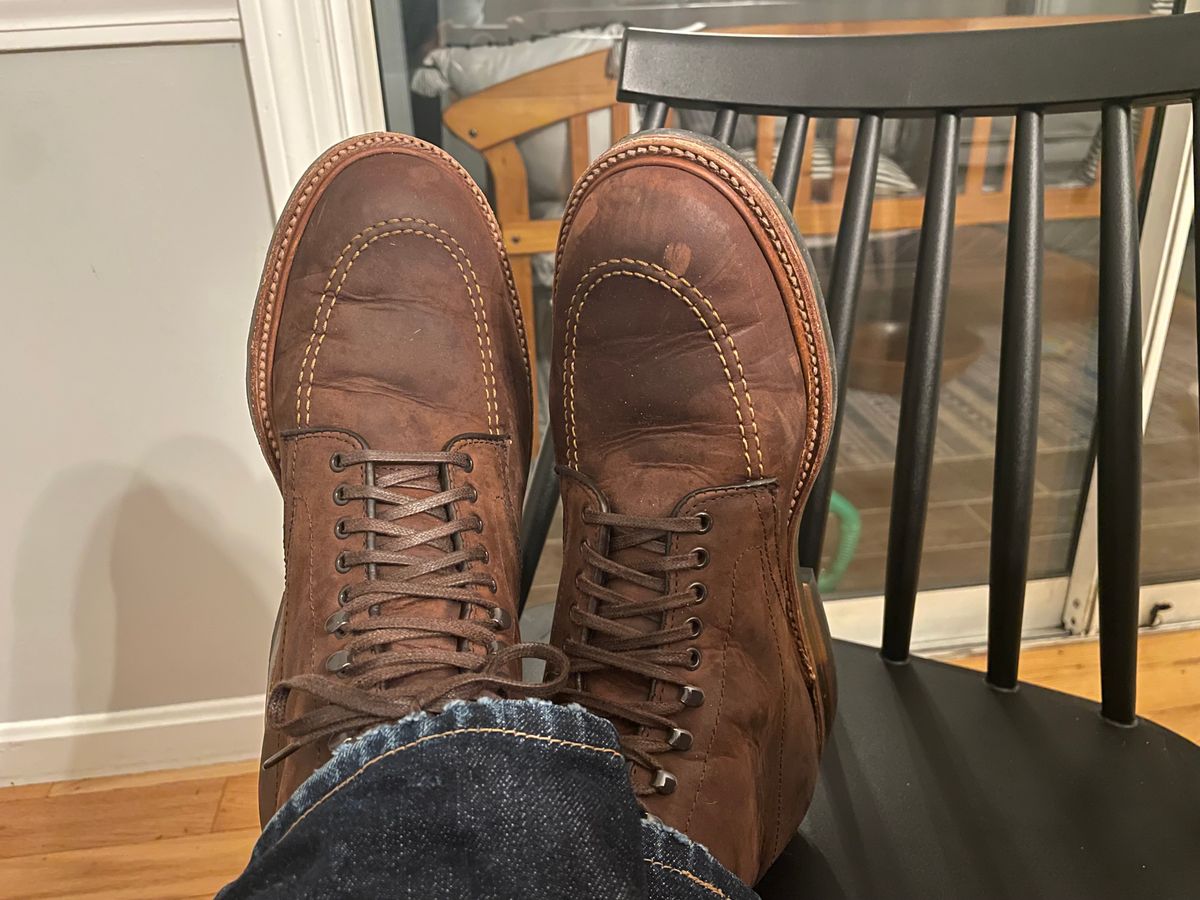 Photo by shoe_enjoy_myself on August 27, 2025 of the Alden Indy Boot in Horween Tobacco Smooth Chamois.