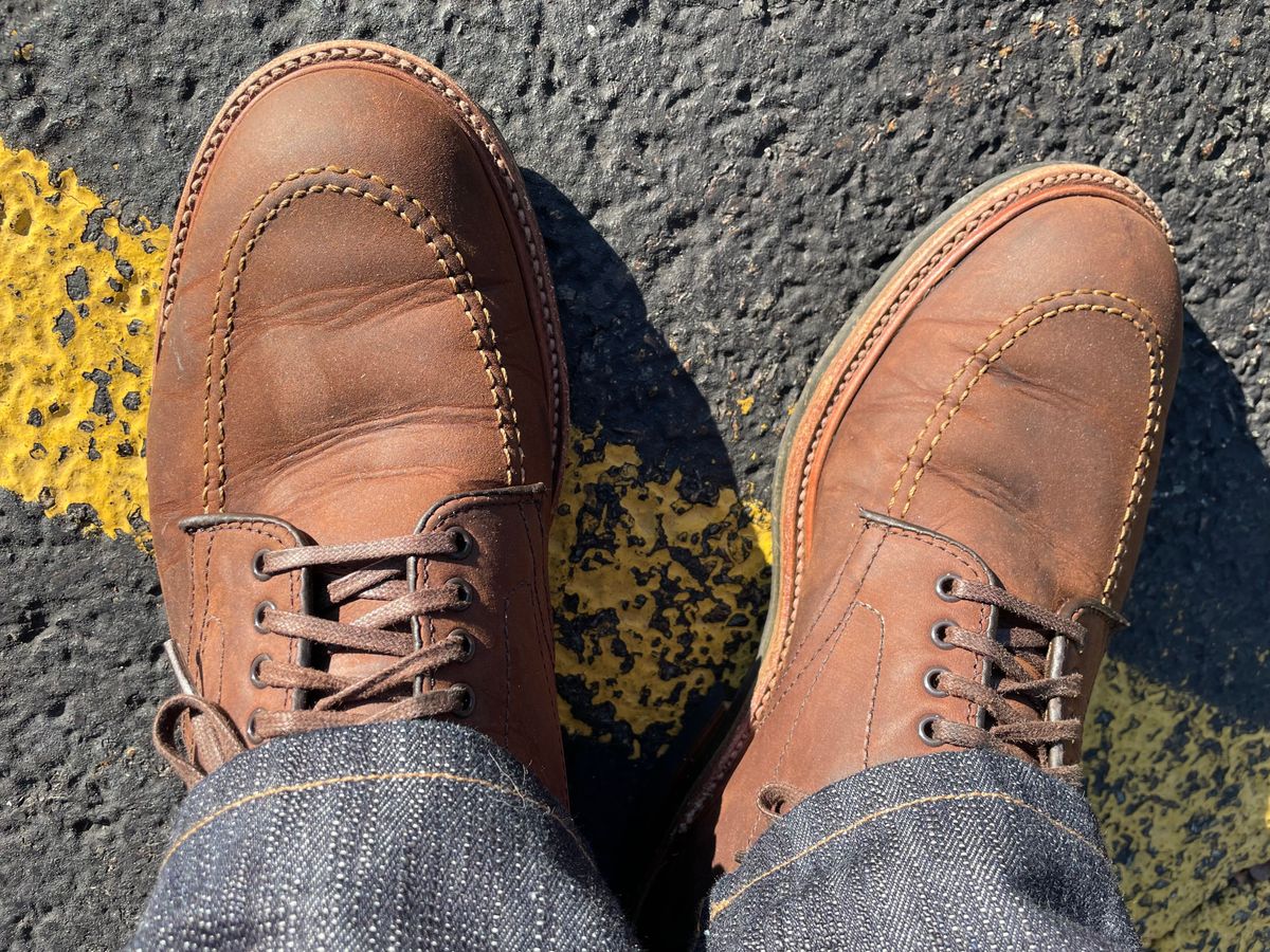 Photo by shoe_enjoy_myself on October 4, 2025 of the Alden Indy Boot in Horween Tobacco Smooth Chamois.