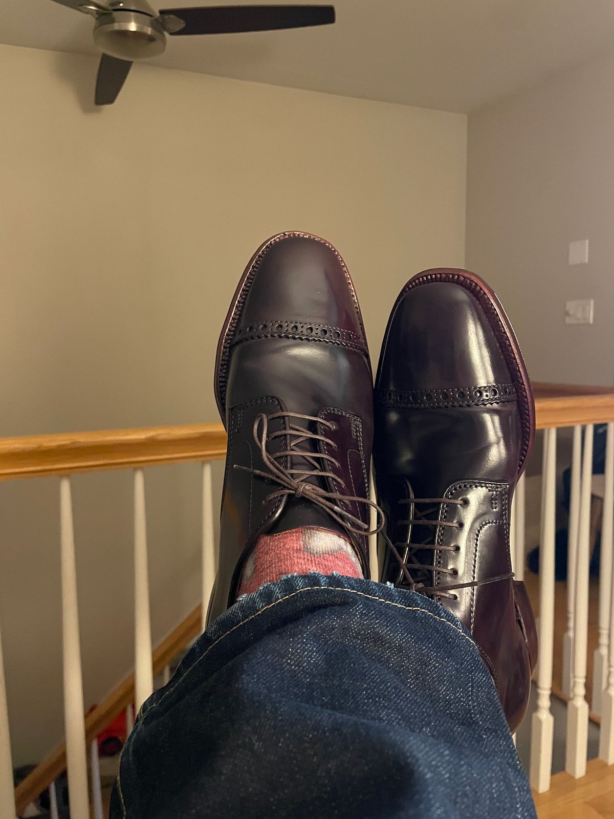 Photo by shoe_enjoy_myself on May 13, 2025 of the Alden Director Unlined Perforated Tip Derby in Horween Color 8 Shell Cordovan.