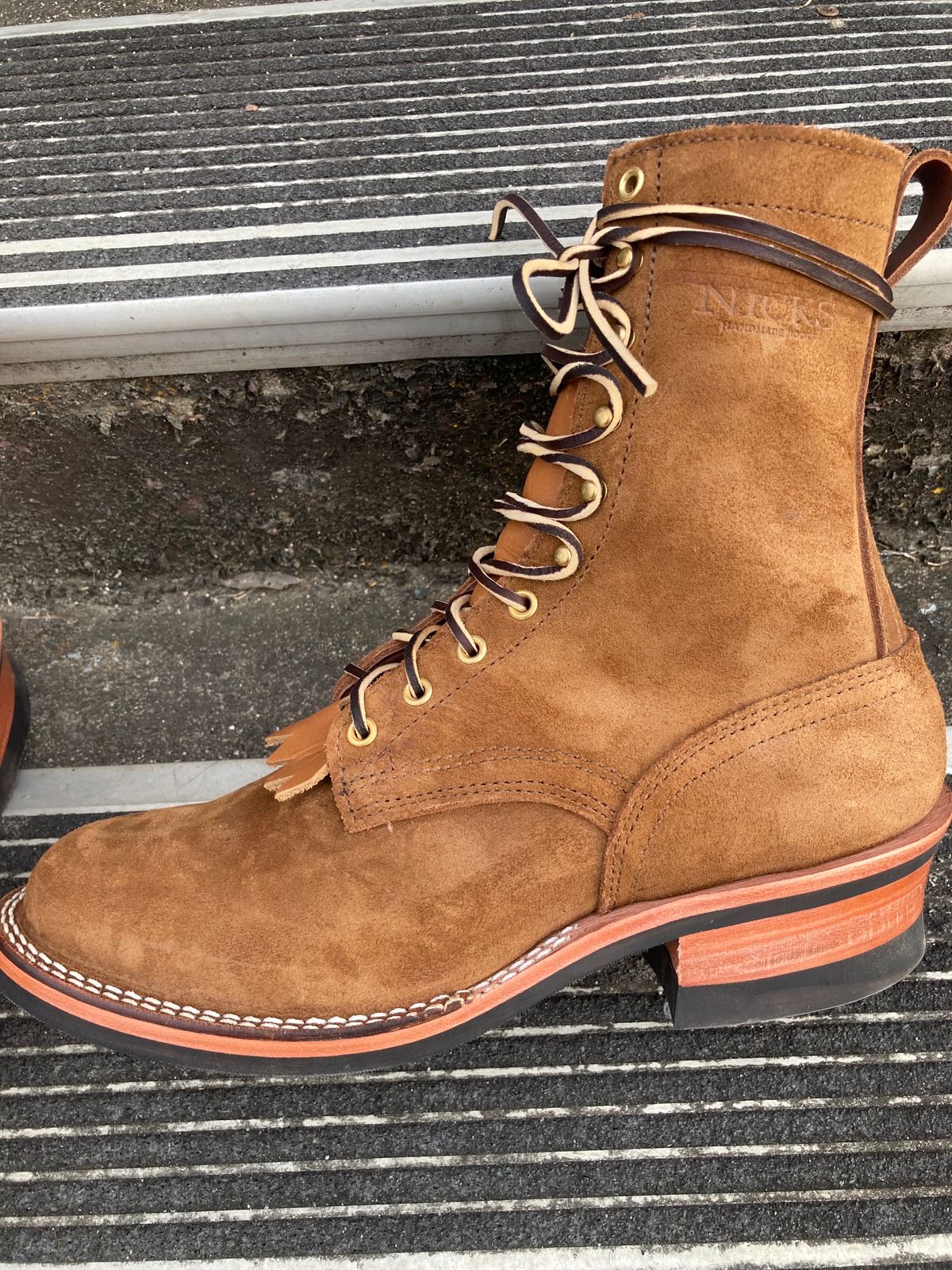 Photo by jeffreymarcell on February 9, 2024 of the Nicks Ranger in Seidel 1964 Brown Roughout.