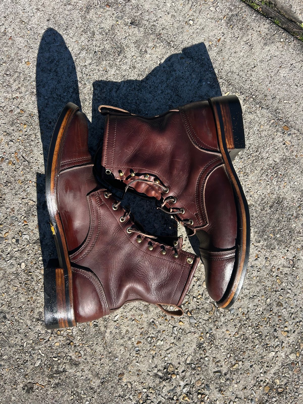 Photo by lost_doublestuffed on February 1, 2026 of the Nicks Parkhust V3 in Shackleton Brown.