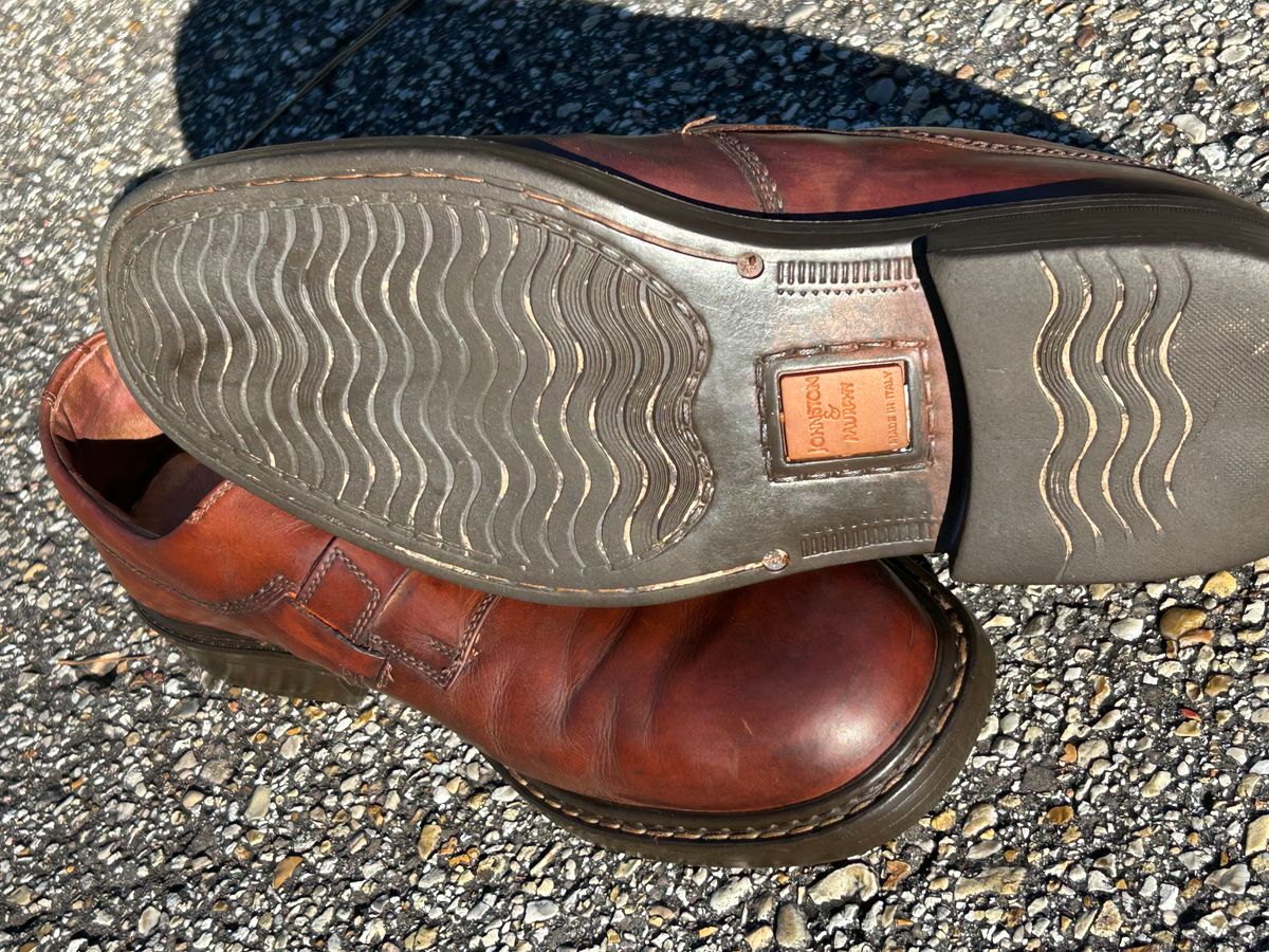 Photo by lost_doublestuffed on December 11, 2025 of the Johnston & Murphy Custom Model in Unknown Leather.