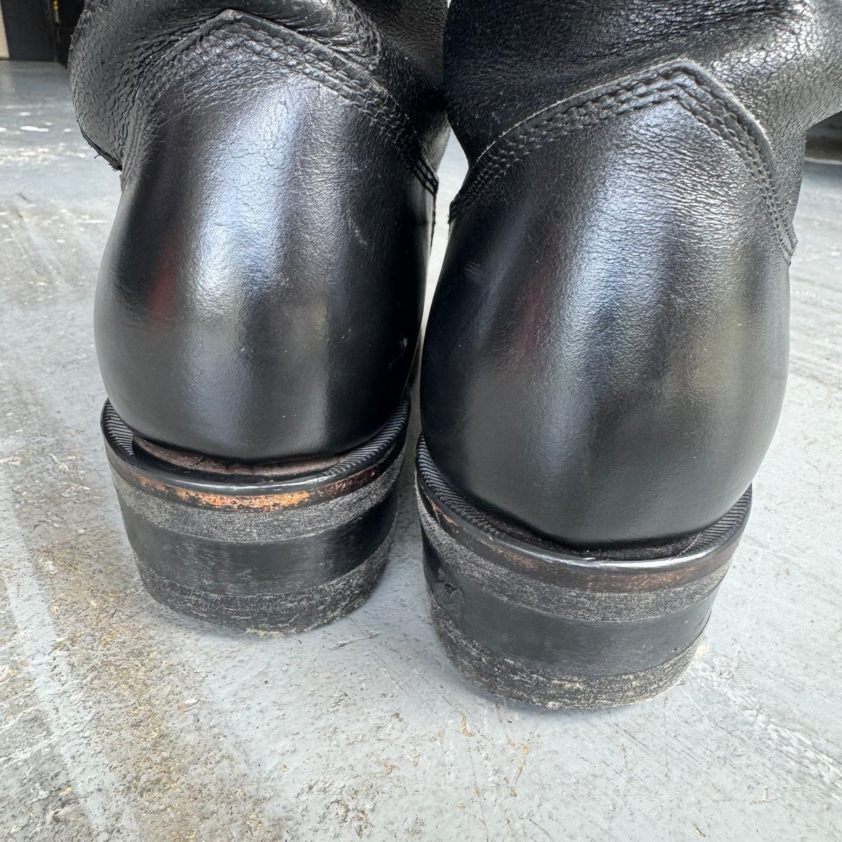 Photo by puhtrol on June 30, 2026 of the Dayton Boots Engineer Western Soft Toe in Black Chrome.