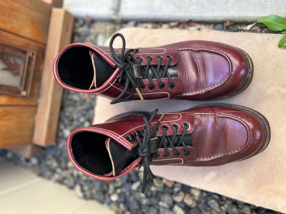 Photo by BB02 on March 2, 2026 of the Blkbrd Shoemaker Dallas in Horween Burgundy Chromexcel.