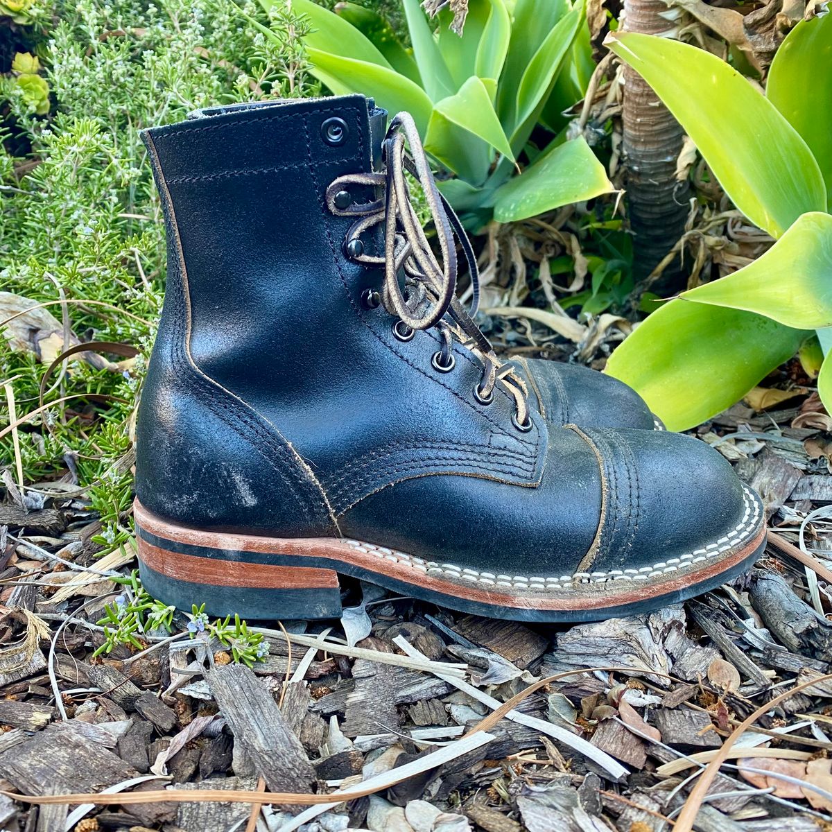 Photo by Maduro355 on February 2, 2025 of the Nicks MTO in Horween Black Waxed Flesh.