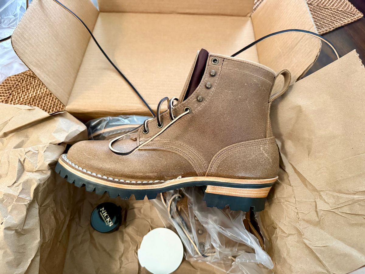 Photo by ER_Stitcher on April 6, 2026 of the Nicks MTO in Rough Shot Tan.