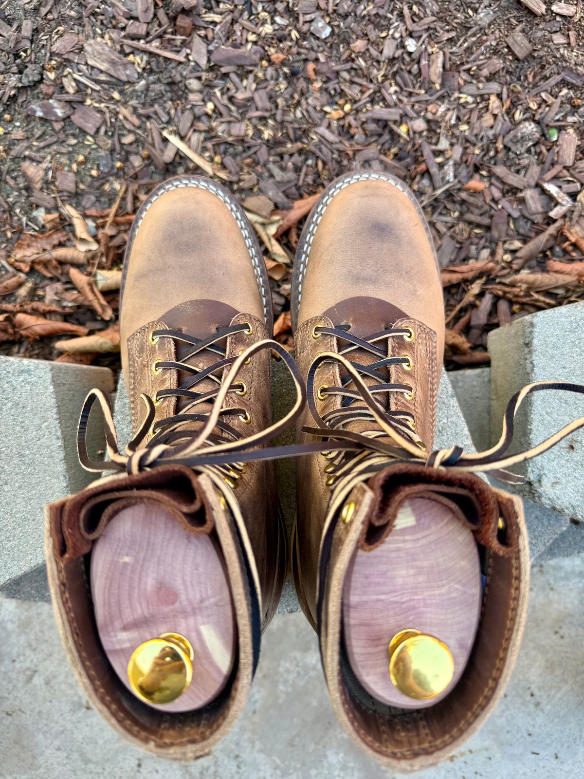 Photo by ER_Stitcher on November 1, 2025 of the Nicks MTO in Horween Natural Predator.