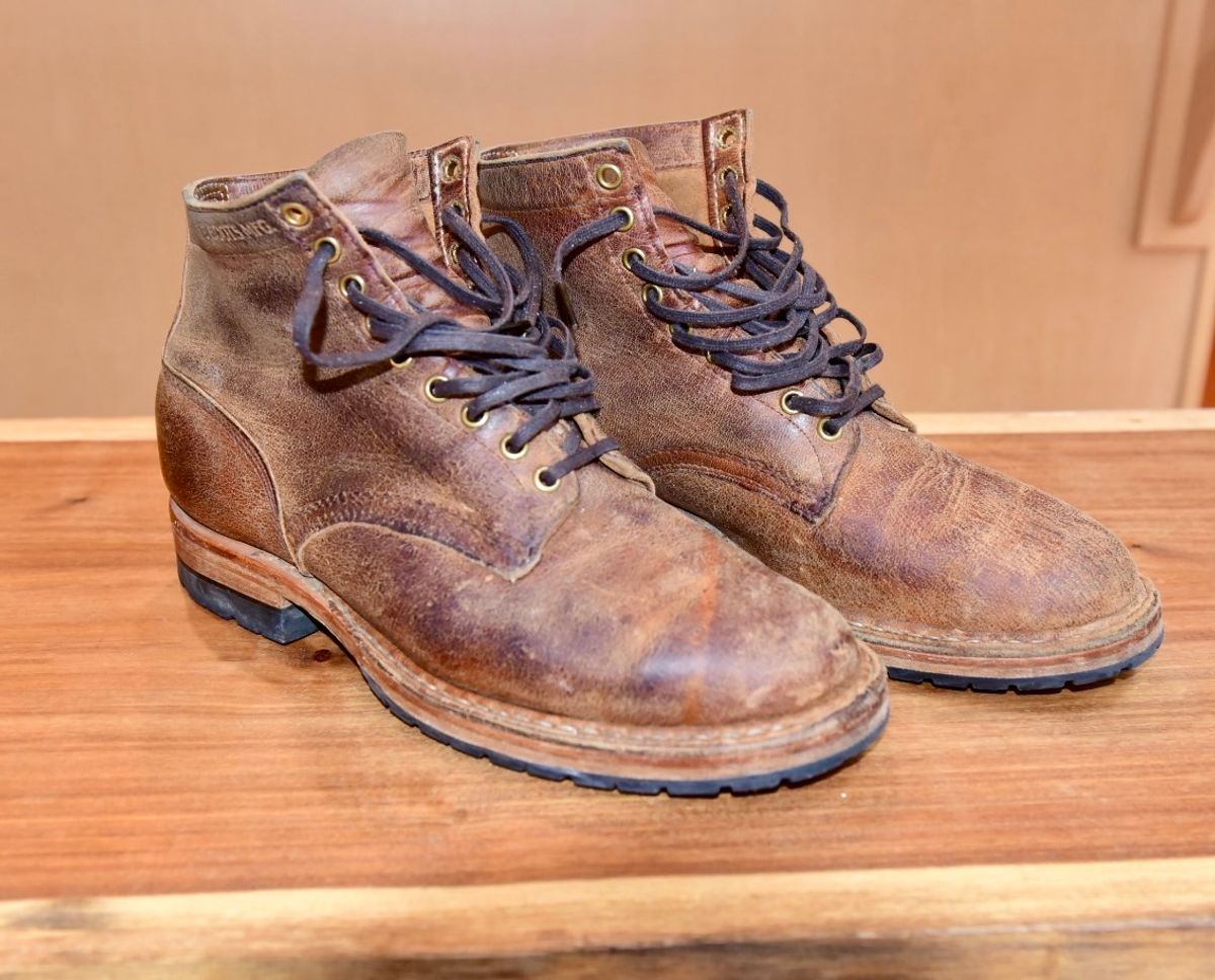 Photo by broakes on January 18, 2025 of the White's MP-Sherman Plain Toe in New Rosewood Waxed Elk Unicorn.