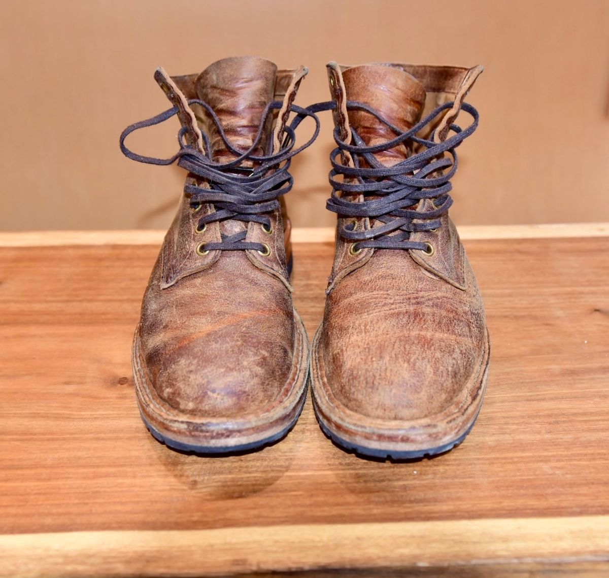 Photo by broakes on January 18, 2025 of the White's MP-Sherman Plain Toe in New Rosewood Waxed Elk Unicorn.