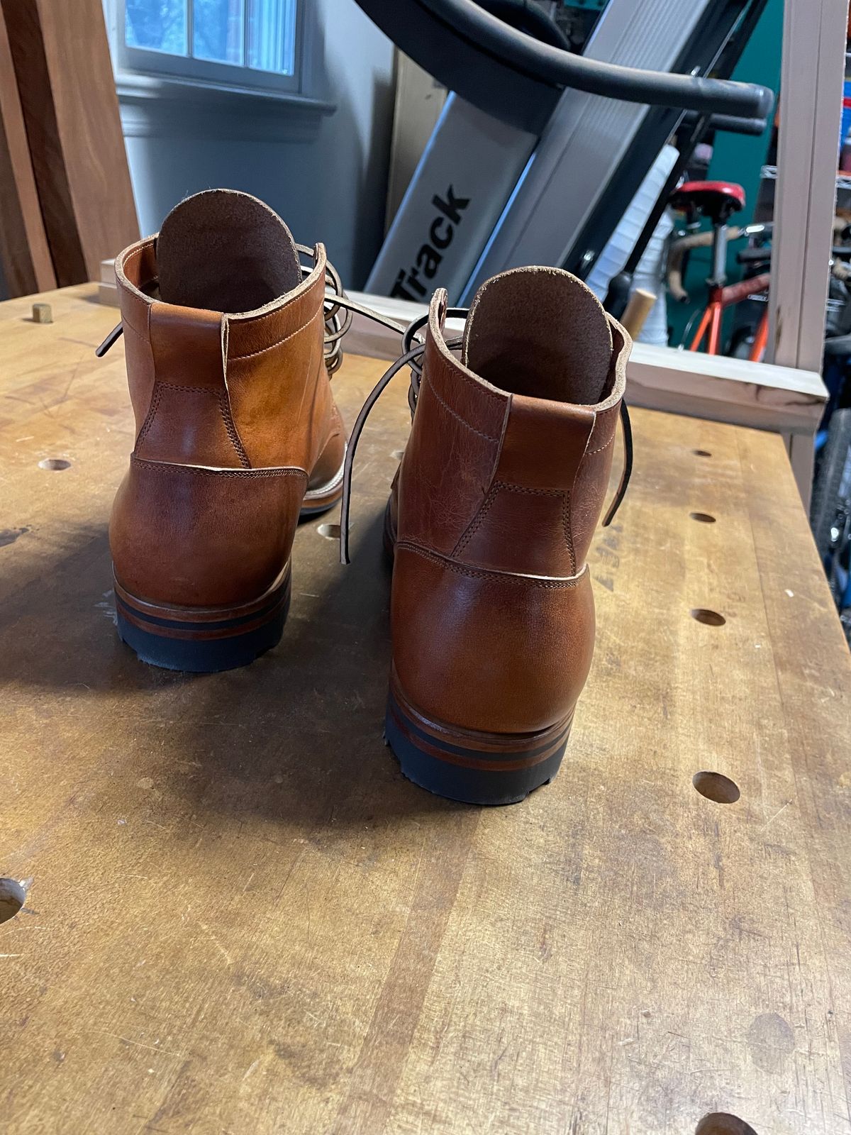 Photo by broakes on December 27, 2023 of the Viberg Service Boot in Horween English Tan Cypress.