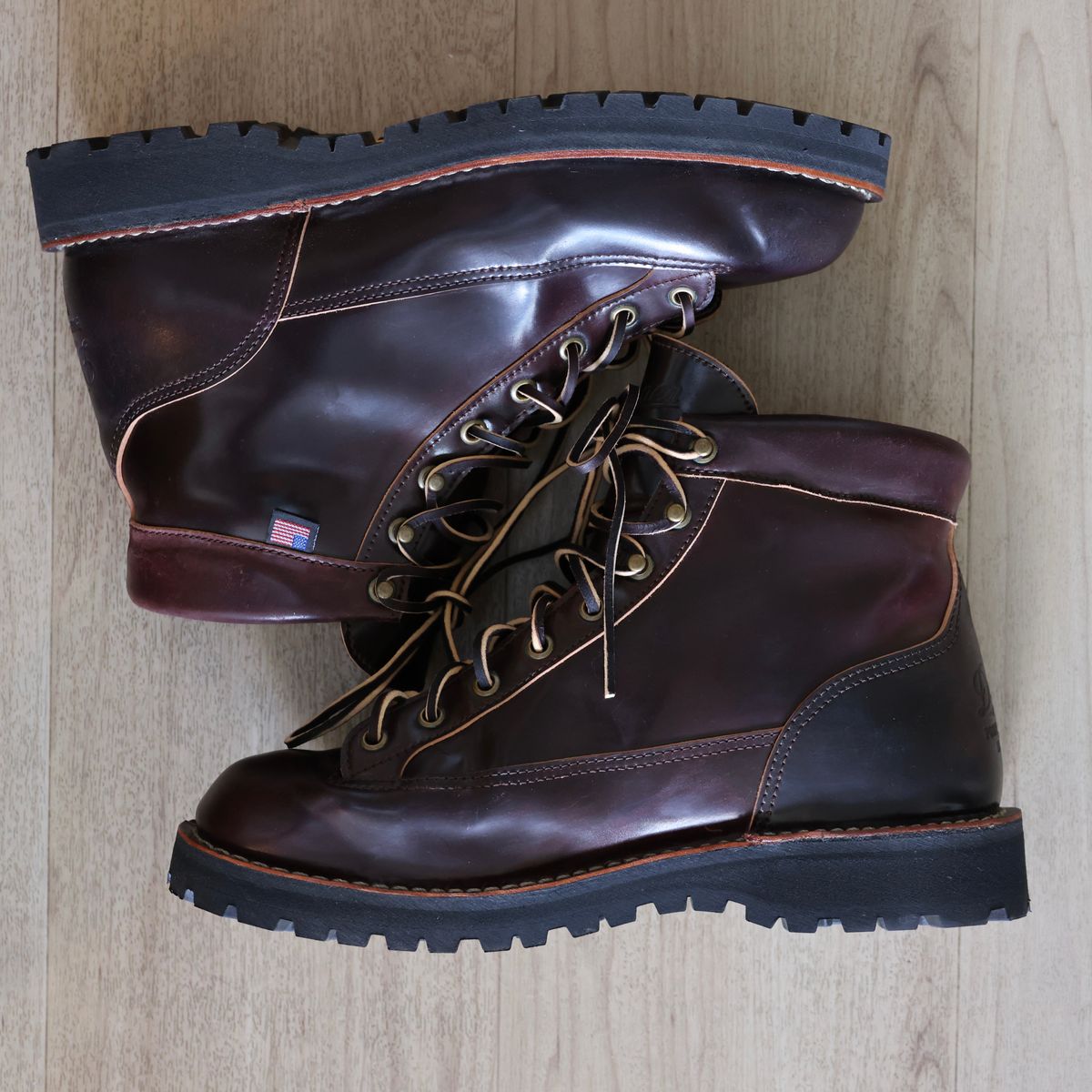 Photo by willygil on October 4, 2025 of the Danner Light in Horween Color 8 Shell Cordovan.