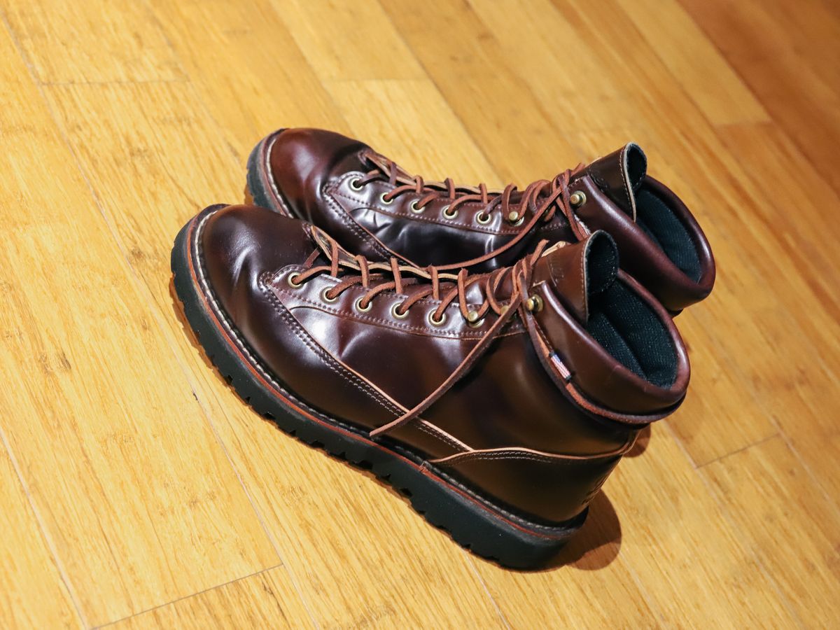 Photo by willygil on November 15, 2025 of the Danner Light in Horween Color 8 Shell Cordovan.