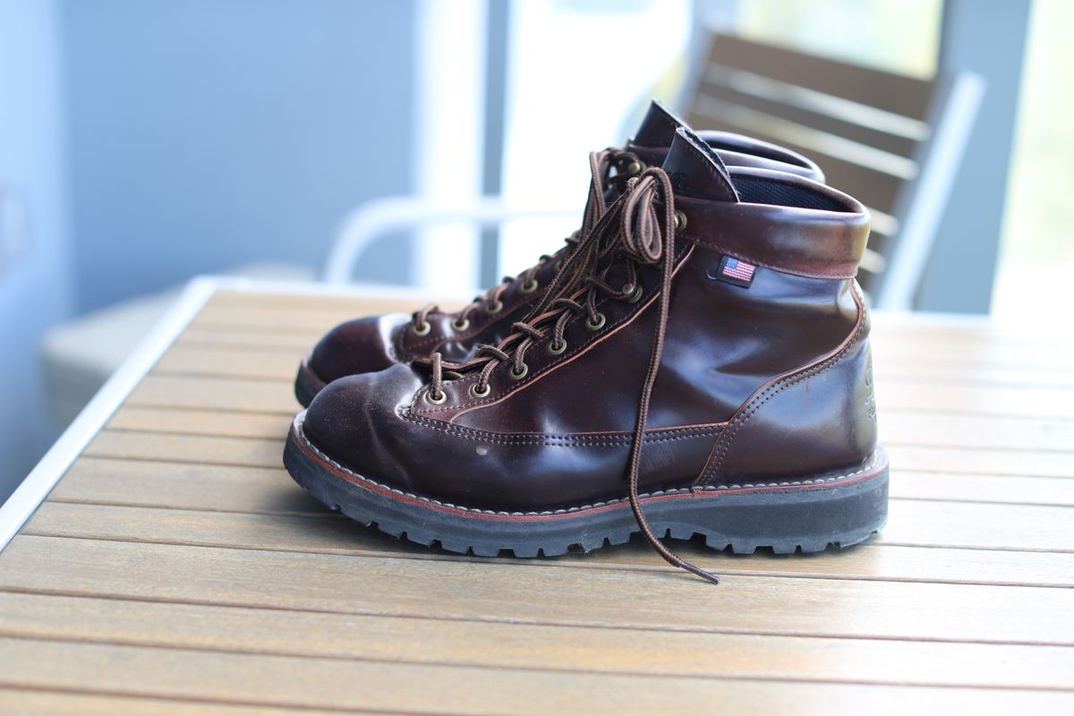 Photo by willygil on March 7, 2026 of the Danner Light in Horween Color 8 Shell Cordovan.