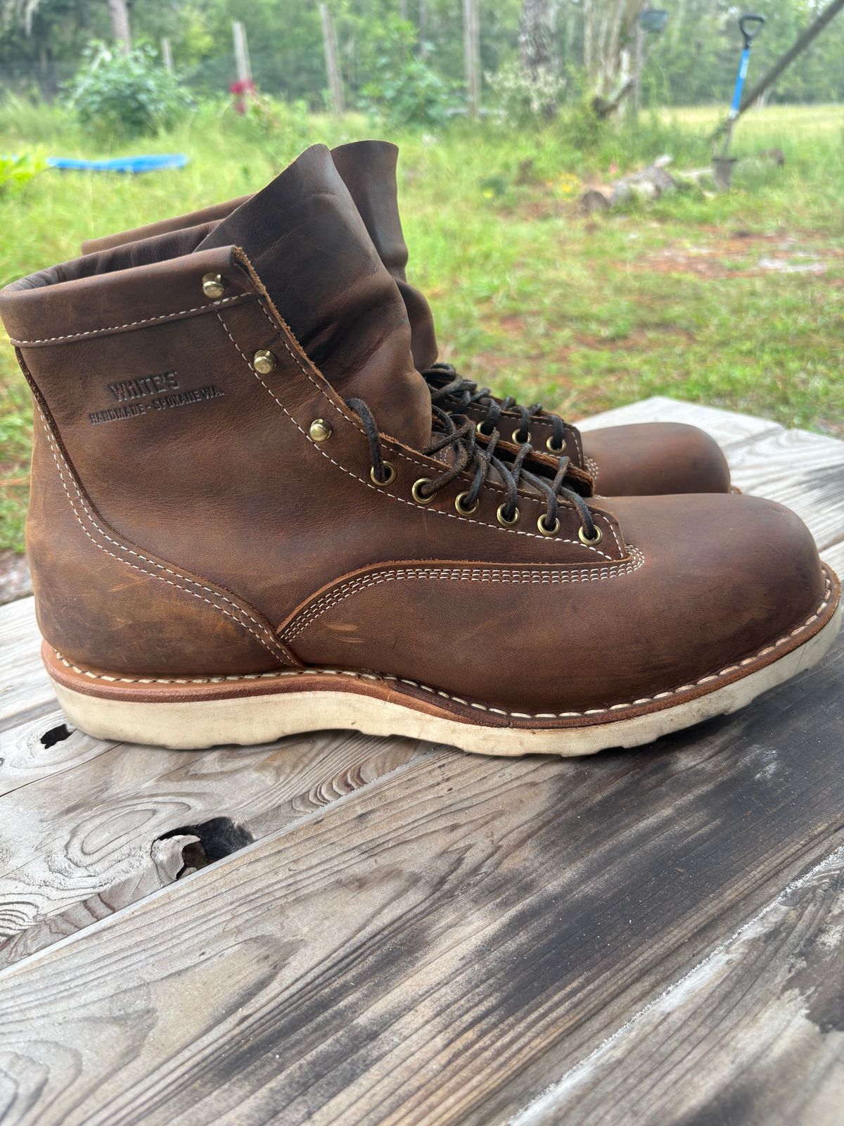Photo by MuttBarker on October 5, 2025 of the White's Foreman Lace to Toe in Brown Distress.