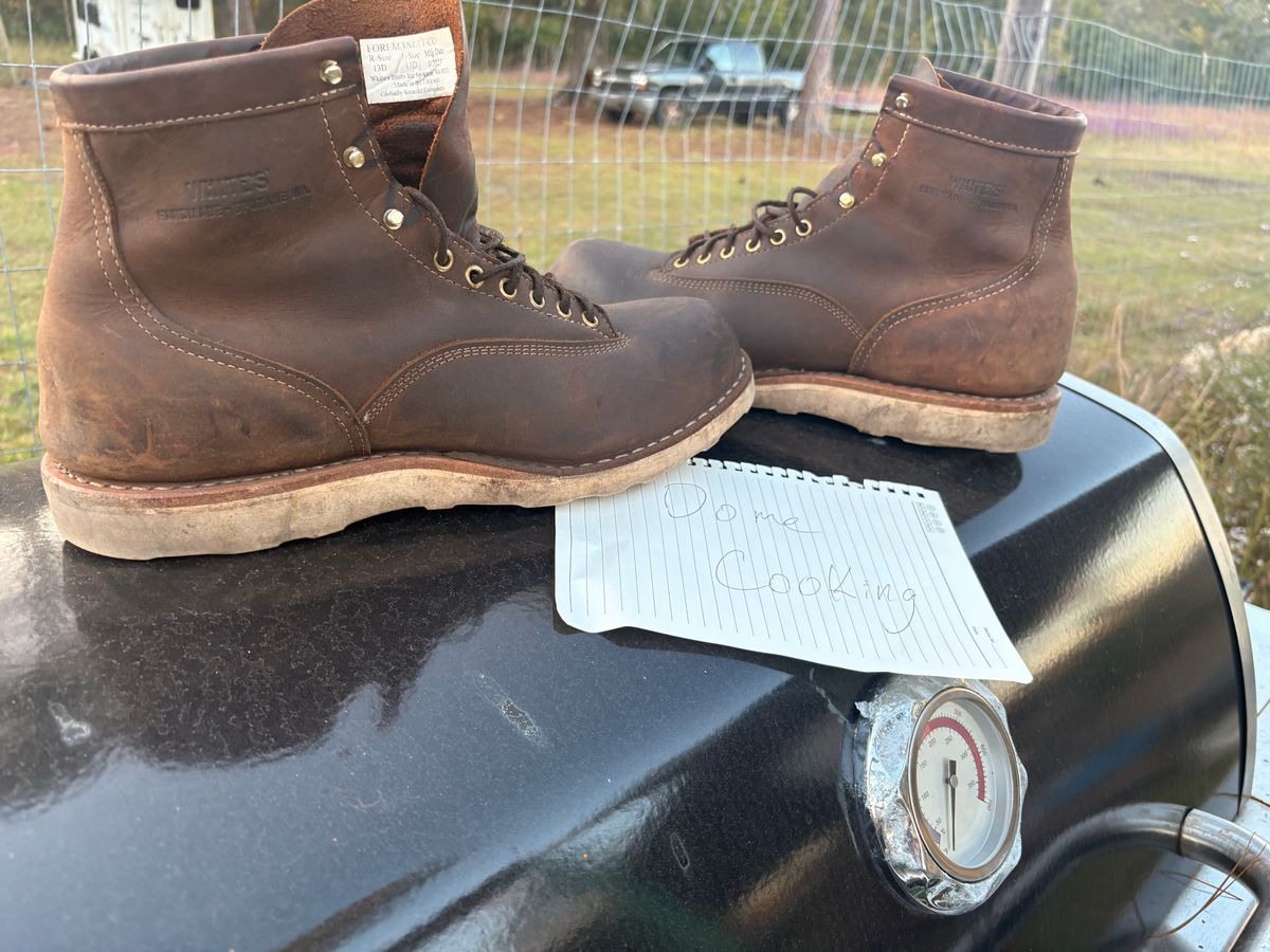 Photo by MuttBarker on November 4, 2025 of the White's Foreman Lace to Toe in Brown Distress.