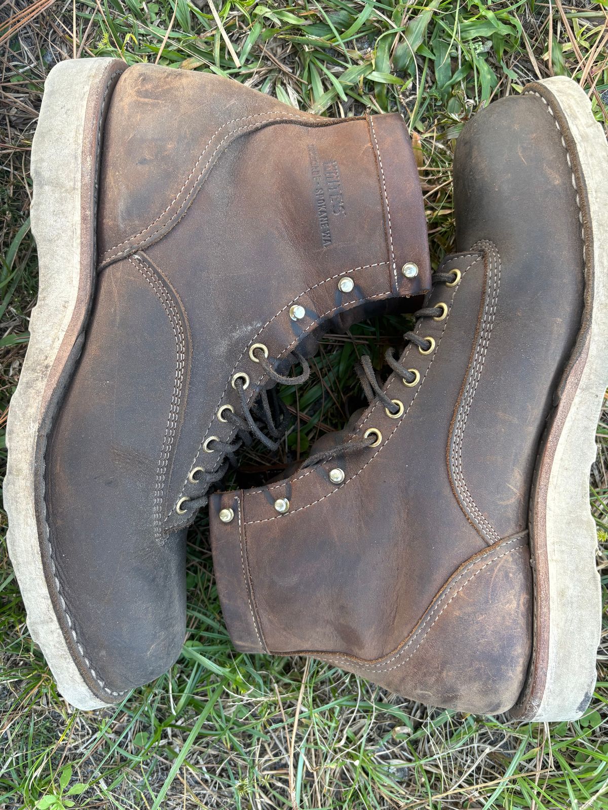 Photo by MuttBarker on November 4, 2025 of the White's Foreman Lace to Toe in Brown Distress.