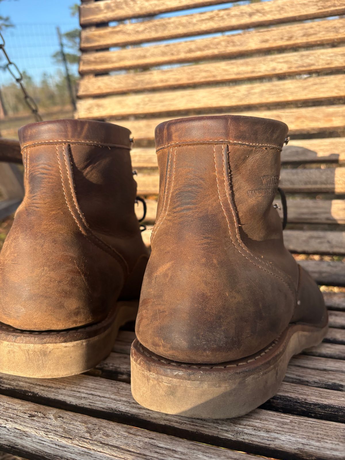 Photo by MuttBarker on January 4, 2026 of the White's Foreman Lace to Toe in Brown Distress.