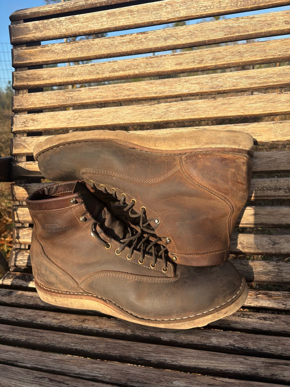 Photo by MuttBarker on January 4, 2026 of the White's Foreman Lace to Toe in Brown Distress.