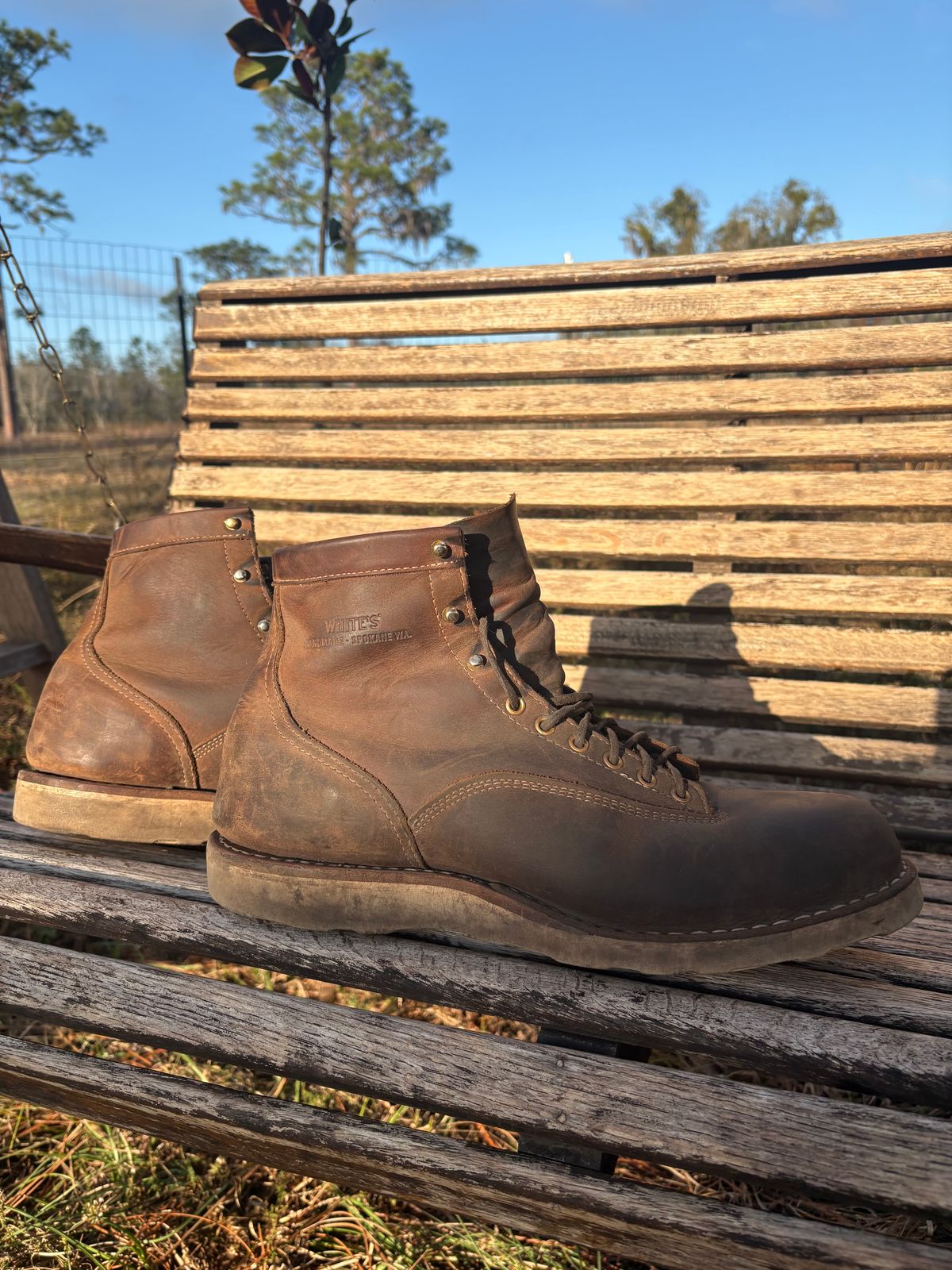 Photo by MuttBarker on January 4, 2026 of the White's Foreman Lace to Toe in Brown Distress.