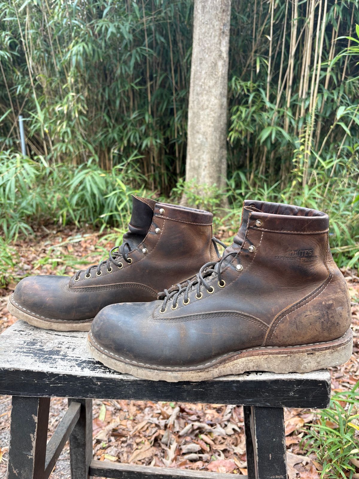 Photo by MuttBarker on February 5, 2026 of the White's Foreman Lace to Toe in Brown Distress.