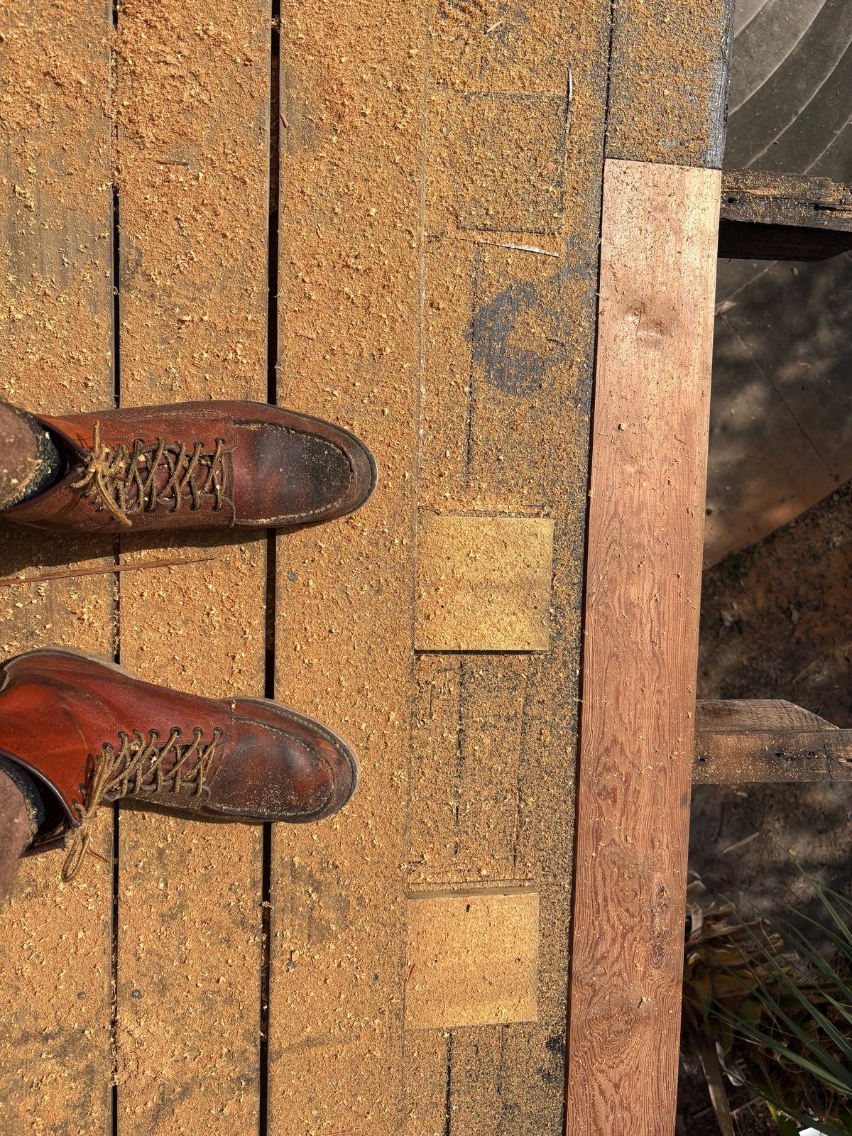 Photo by MuttBarker on February 19, 2026 of the Red Wing Irish Setter Sport Boot 877 in S.B. Foot Oro-Russet Abilene.