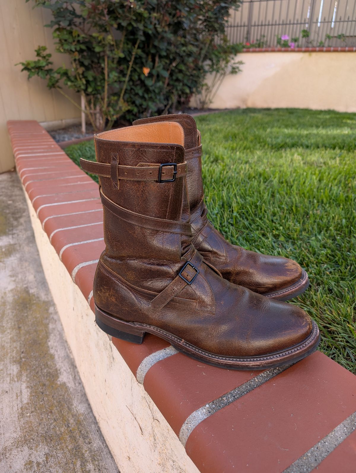 Photo by WeibullFighter on April 4, 2025 of the Eastman Leather Tanker Boots in Horween Havana Burnished Roughout.