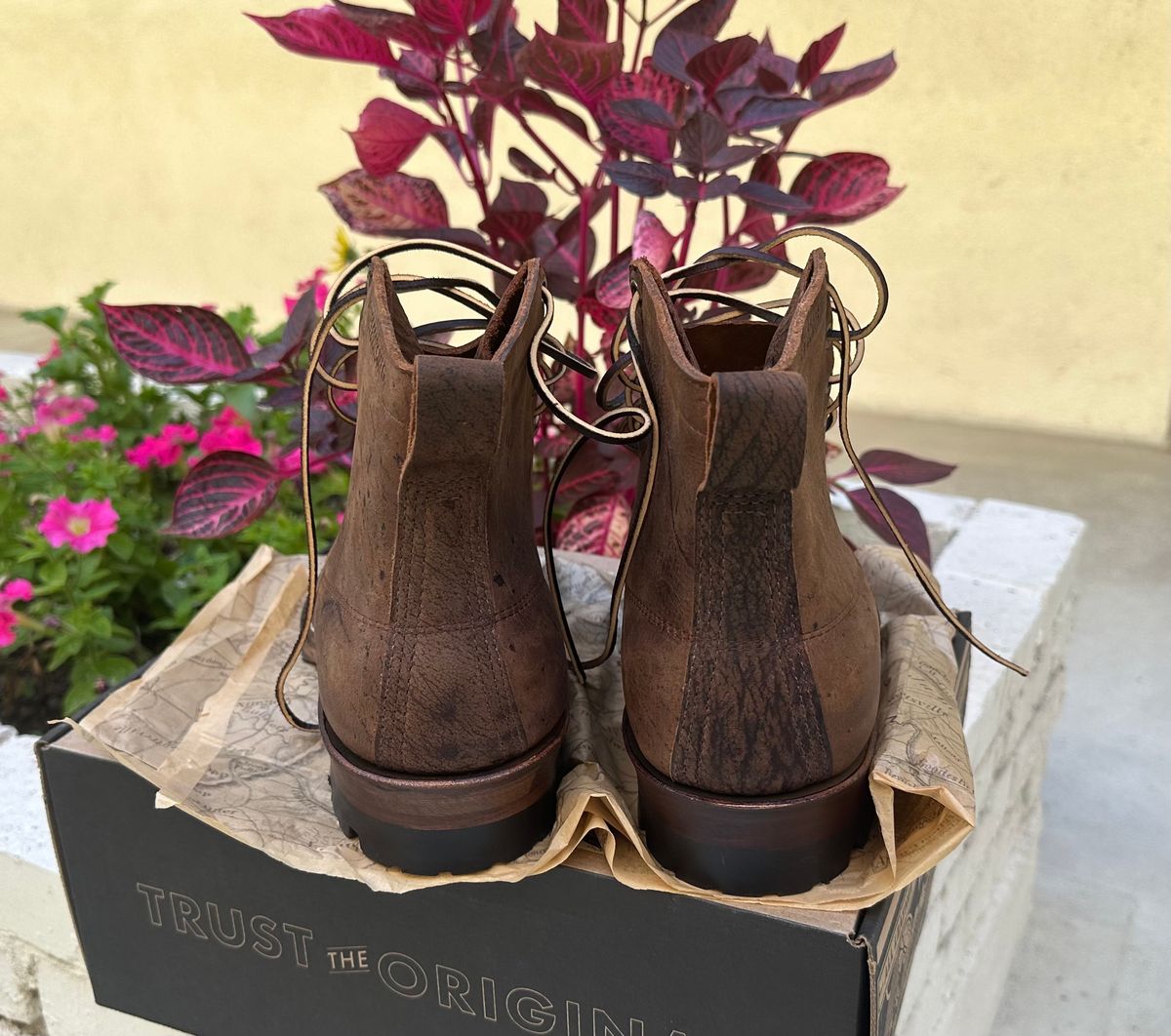 Photo by hidenseek on October 1, 2024 of the White's Semi-Dress in CF Stead Urban Brown Re-Tan Waxed Kudu.
