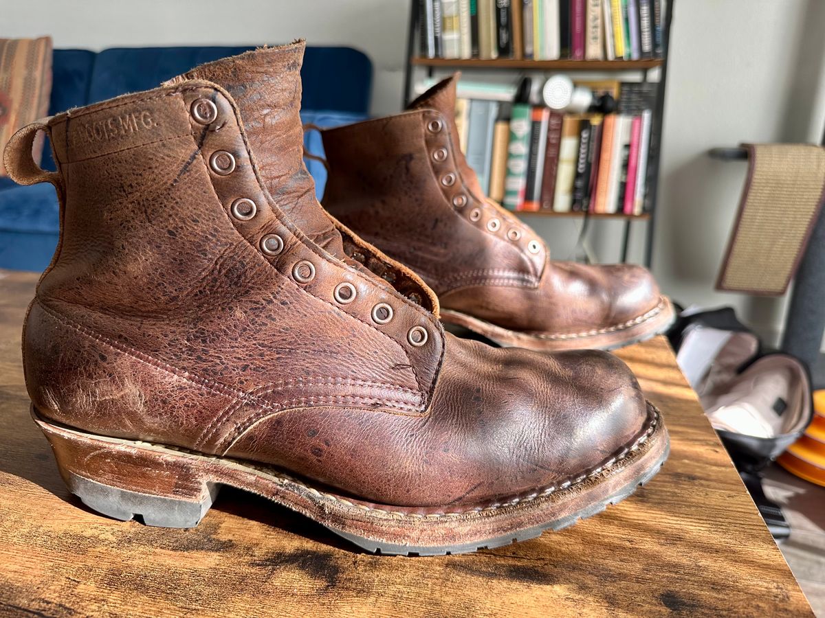 Photo by hidenseek on April 5, 2025 of the White's Semi-Dress in CF Stead Urban Brown Re-Tan Waxed Kudu.