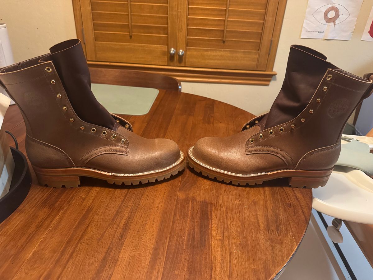 Photo by Babyd69 on September 27, 2025 of the Frank's Boots Ground Pounder in Horween Natural Waxed Flesh.