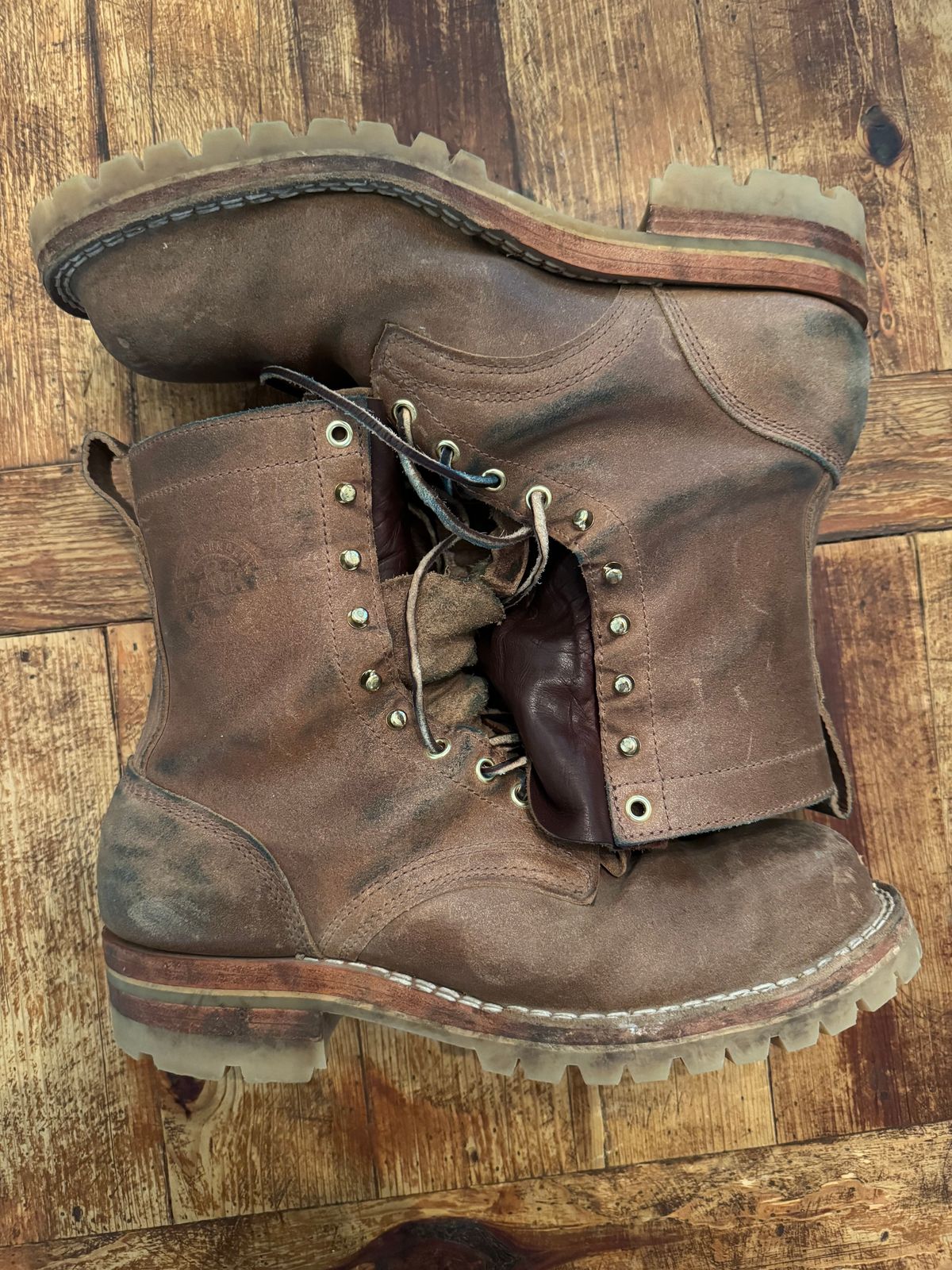Photo by Babyd69 on February 4, 2026 of the Frank's Boots Ground Pounder in Horween Natural Waxed Flesh.