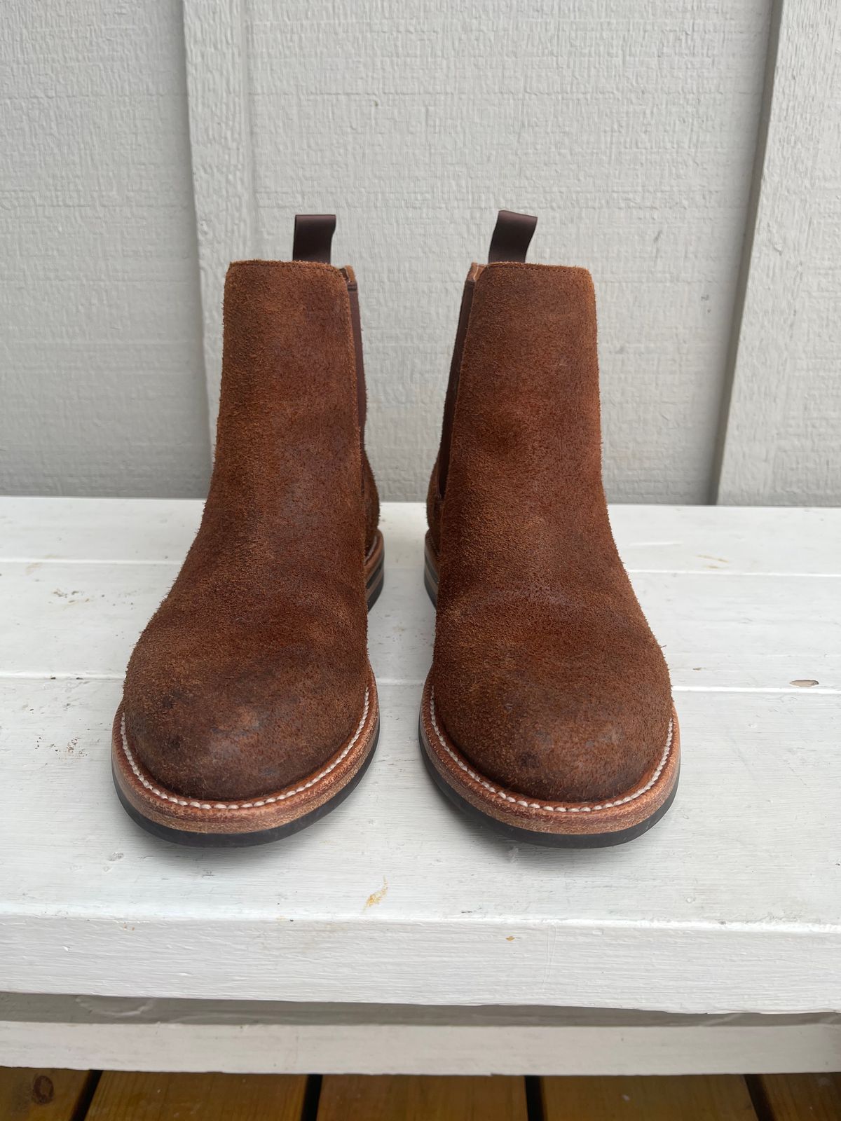 Photo by KCKELLY on January 5, 2025 of the Grant Stone Chelsea Boot in C.F. Stead Dark Oak Roughout.