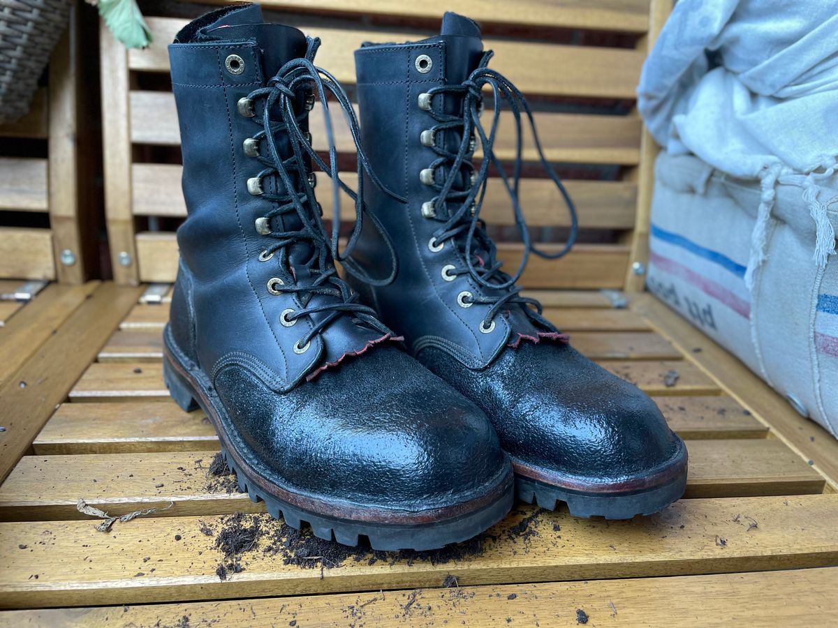 Photo by sbjweyk on October 2, 2025 of the Jim Green Rugged African Trooper in Houston Black.