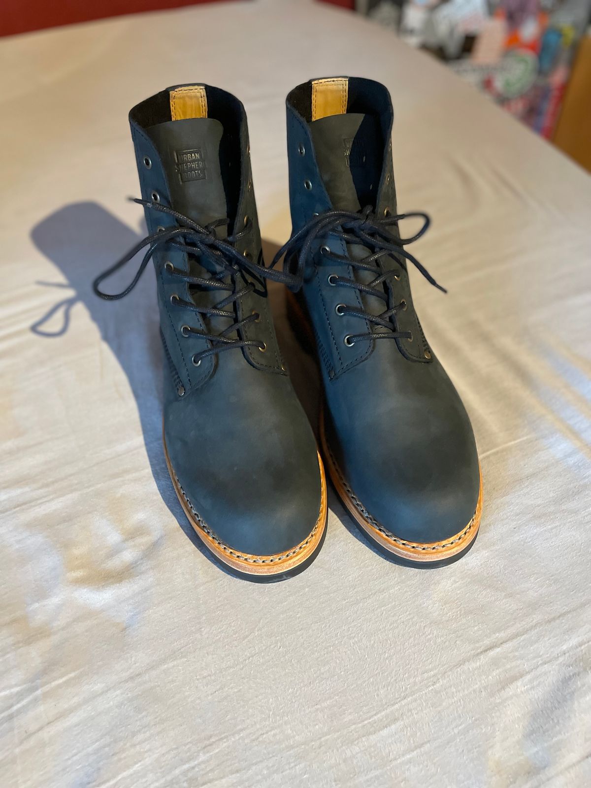 Photo by sbjweyk on August 14, 2024 of the Urban Shepherd Scout Charcoal in Waxed Portugese Calfskin.