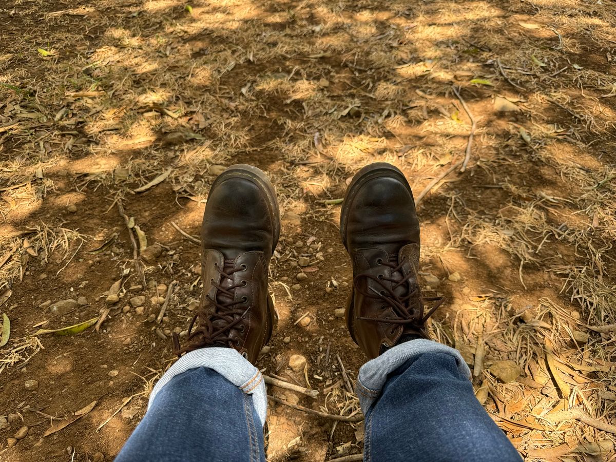 Photo by stinkypatina on March 23, 2024 of the Dr. Martens 939 Ben in Dark Brown Crazy Horse.