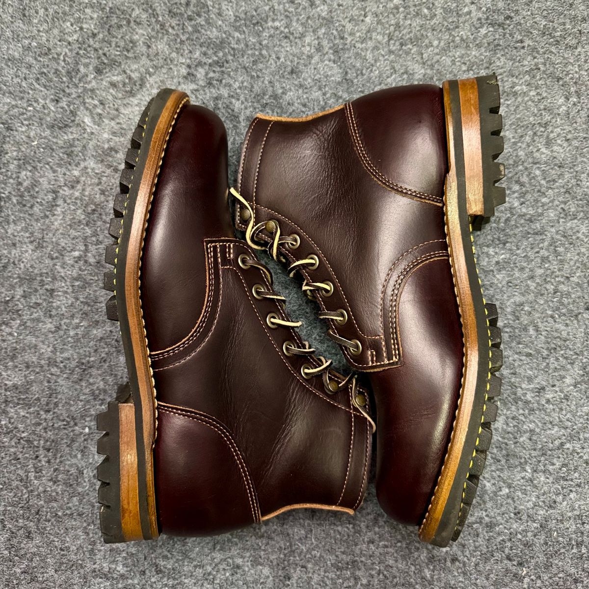 Photo by stinkypatina on October 30, 2025 of the Truman Plain Toe Boot in Seidel Oxblood Double Shot.