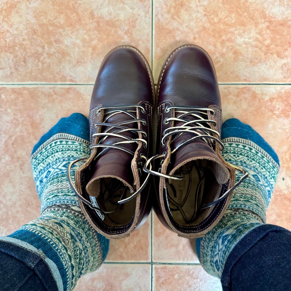 Photo by stinkypatina on November 7, 2025 of the Truman Plain Toe Boot in Seidel Oxblood Double Shot.