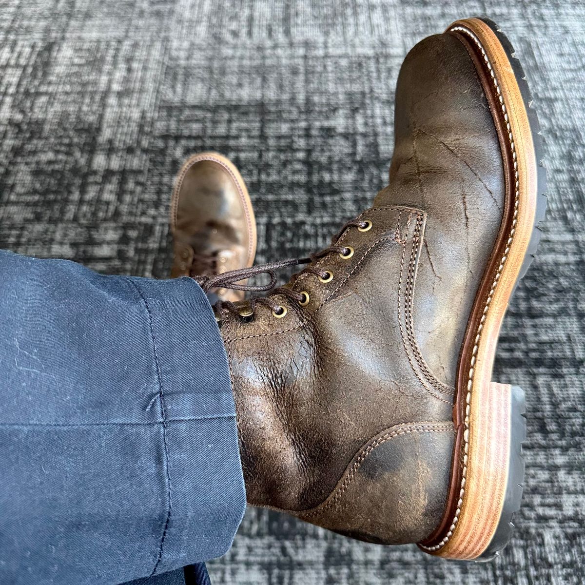 Photo by stinkypatina on May 5, 2026 of the Caswell Boot Company Lisbon in C.F. Stead Stone Rambler.