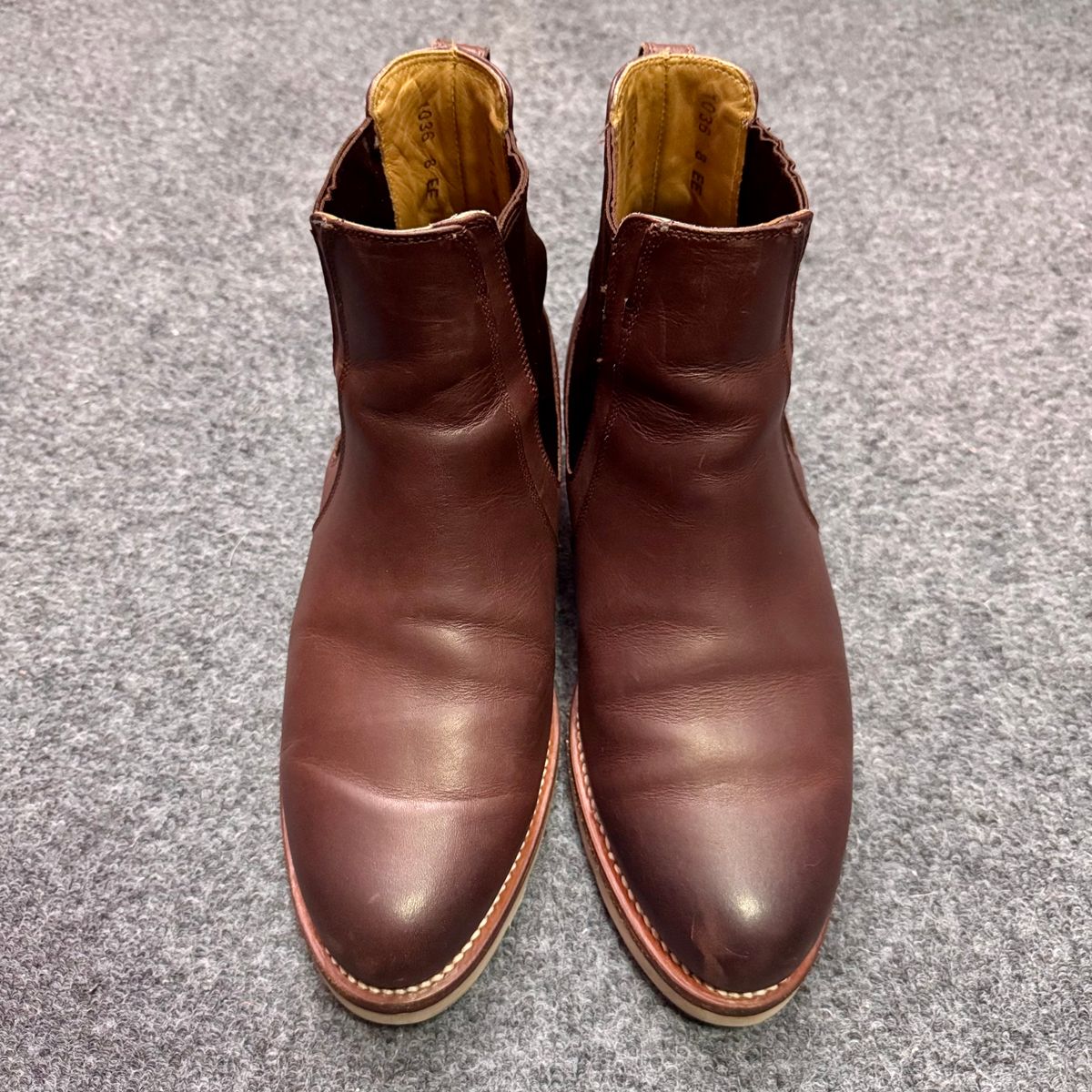 Photo by stinkypatina on November 13, 2025 of the Tecovas The Luke in Cognac Bovine.