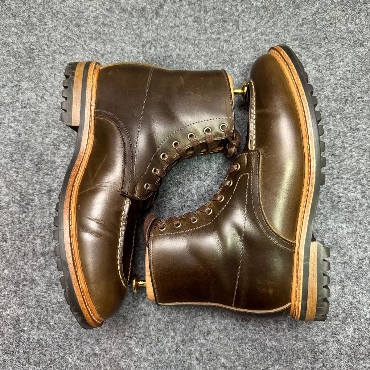 Photo by stinkypatina on November 4, 2025 of the Allen Edmonds Carter in Teak Waterproof.